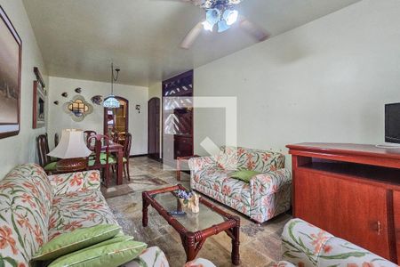 Sala de apartamento para alugar com 4 quartos, 90m² em Jardim das Conchas, Guarujá