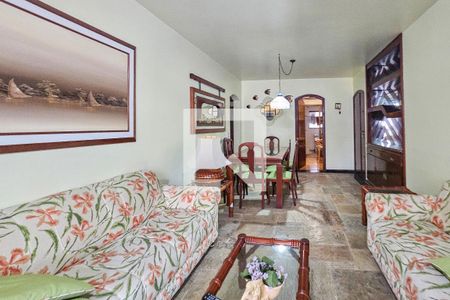 Sala de apartamento para alugar com 4 quartos, 90m² em Jardim das Conchas, Guarujá
