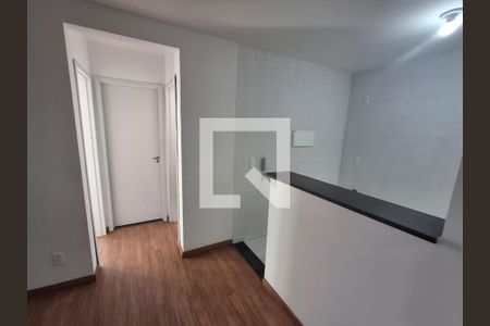 Sala de apartamento à venda com 2 quartos, 50m² em Frei Leopoldo, Belo Horizonte