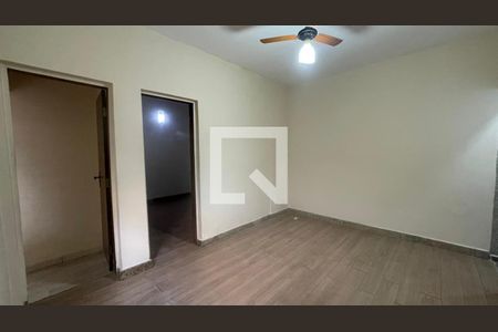 Quarto 2 de casa à venda com 3 quartos, 80m² em Boa Vista, Belo Horizonte
