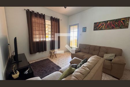 Sala de casa à venda com 4 quartos, 300m² em Jardim Santa Lúcia, Campinas