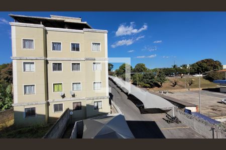 Vista Sala de apartamento à venda com 2 quartos, 100m² em Chácara, Betim