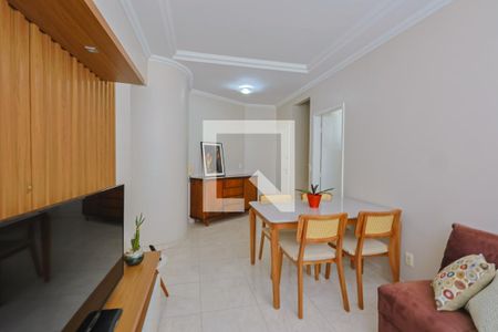 Sala de apartamento à venda com 3 quartos, 130m² em Monsenhor Messias, Belo Horizonte