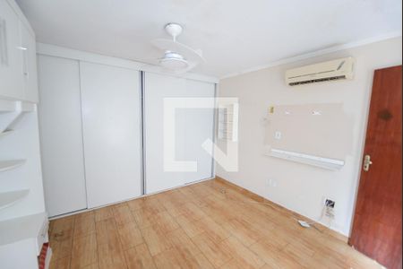 Suíte 1 de casa para alugar com 2 quartos, 120m² em Centro, Taubaté