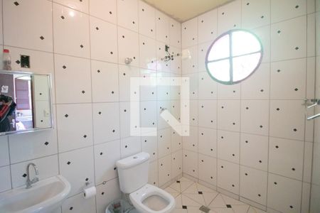 Banheiro da Suíte de casa para alugar com 3 quartos, 360m² em Tropical, Contagem