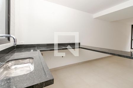 Sala/Cozinha de casa para alugar com 4 quartos, 211m² em Vila Congonhas, São Paulo