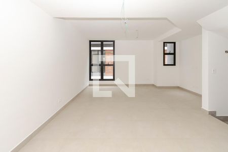 Sala/Cozinha de casa para alugar com 4 quartos, 211m² em Vila Congonhas, São Paulo