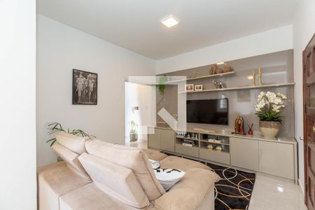 Sala de casa à venda com 6 quartos, 370m² em Alto Barroca, Belo Horizonte