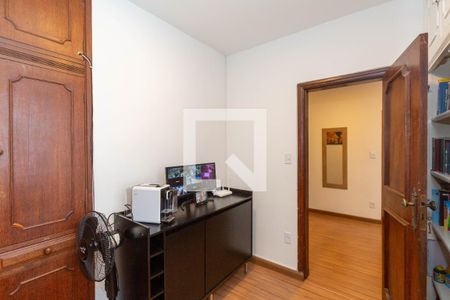 Escritório de casa à venda com 6 quartos, 370m² em Alto Barroca, Belo Horizonte