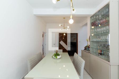 Sala de casa à venda com 6 quartos, 370m² em Alto Barroca, Belo Horizonte