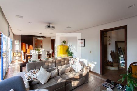 Sala 1 de casa à venda com 4 quartos, 992m² em Estoril, Belo Horizonte