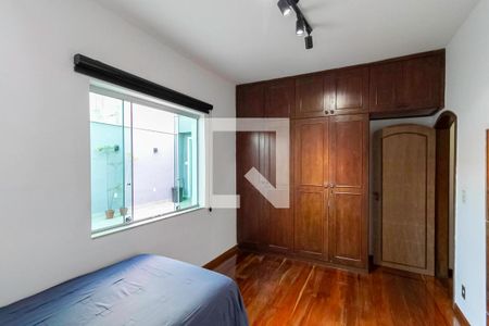 Quarto 2 de casa à venda com 3 quartos, 170m² em Parque Recreio, Contagem