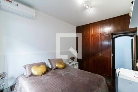 Quarto 1 de casa à venda com 3 quartos, 170m² em Parque Recreio, Contagem