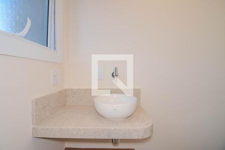 Lavabo de apartamento à venda com 3 quartos, 130m² em Petrópolis, Porto Alegre