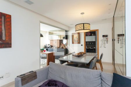 Sala de apartamento à venda com 3 quartos, 96m² em Vila da Serra, Nova Lima