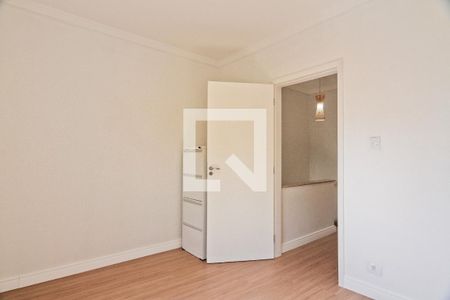 Quarto 1 de casa à venda com 3 quartos, 100m² em Conjunto Residencial Novo Pacaembu, São Paulo