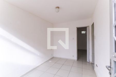 Sala de casa para alugar com 1 quarto, 50m² em Abolição, Rio de Janeiro