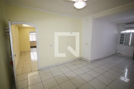 Suíte 1 de casa para alugar com 2 quartos, 200m² em Nova Mirim, Praia Grande