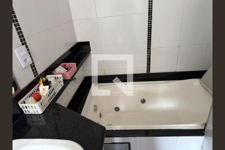 Banheiro de apartamento para alugar com 4 quartos, 220m² em Nova Floresta, Belo Horizonte