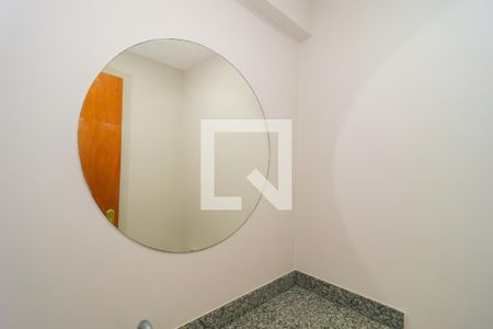 Lavabo de apartamento para alugar com 3 quartos, 109m² em Vila Suzana, São Paulo