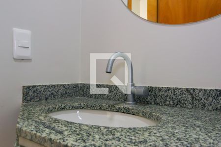 Lavabo de apartamento para alugar com 3 quartos, 109m² em Vila Suzana, São Paulo