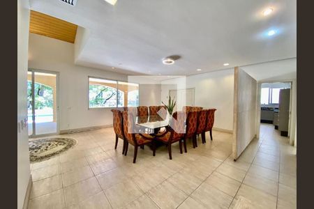 Casa à venda com 4 quartos, 512m² em São Luiz, Belo Horizonte