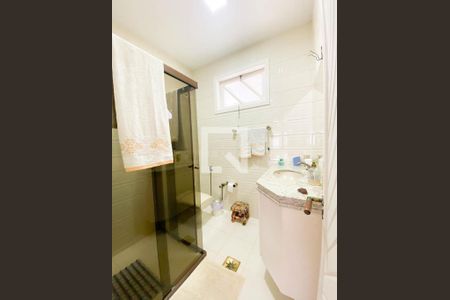 Casa à venda com 3 quartos, 330m² em Copacabana, Belo Horizonte