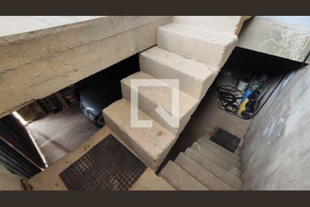 Casa à venda com 2 quartos, 111m² em Jardim Laguna, Contagem