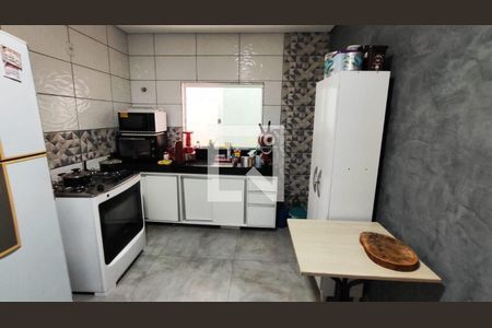 Casa à venda com 2 quartos, 111m² em Jardim Laguna, Contagem