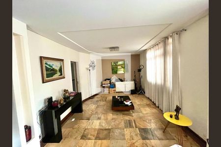 Casa à venda com 5 quartos, 392m² em Itapoã, Belo Horizonte