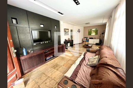 Casa à venda com 5 quartos, 392m² em Itapoã, Belo Horizonte