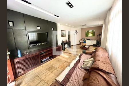 Casa à venda com 5 quartos, 392m² em Itapoã, Belo Horizonte