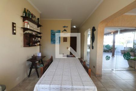 Sala de apartamento para alugar com 3 quartos, 300m² em Jardim Vitoria, Guarujá