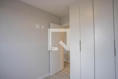 Quarto 2 de apartamento para alugar com 2 quartos, 43m² em Vila Santa Luzia, São Bernardo do Campo