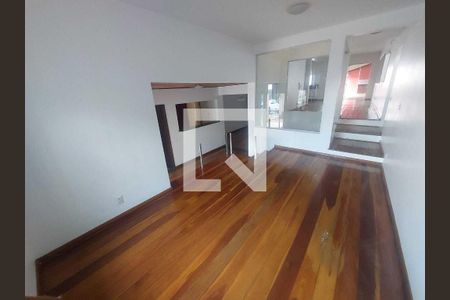 Casa para alugar com 4 quartos, 500m² em Castelo, Belo Horizonte