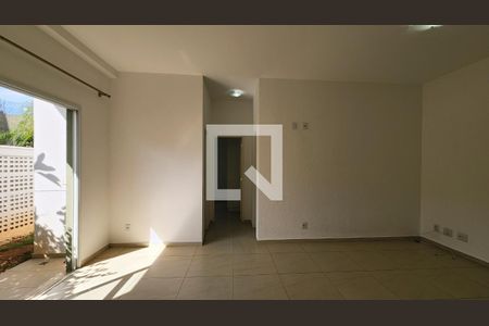 Sala de apartamento à venda com 2 quartos, 94m² em 121, Jundiaí