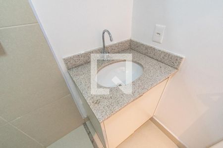 Banheiro de kitnet/studio para alugar com 1 quarto, 30m² em Sacomã, São Paulo