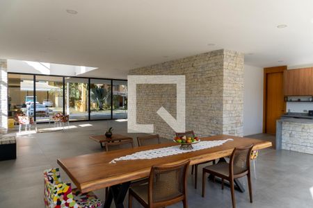 Sala de casa de condomínio para alugar com 5 quartos, 535m² em Jardim Paraiba, Jacareí