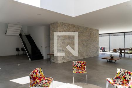 Sala de casa de condomínio para alugar com 5 quartos, 535m² em Jardim Paraiba, Jacareí