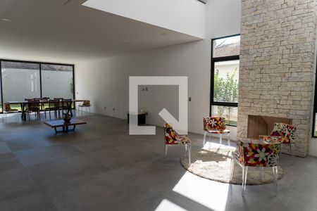 Sala de casa de condomínio para alugar com 5 quartos, 535m² em Jardim Paraiba, Jacareí