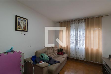 Sala de casa para alugar com 3 quartos, 230m² em Vila Salete, São Paulo