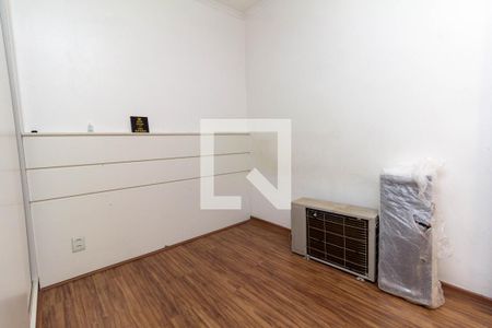 Quarto 1 de casa para alugar com 4 quartos, 250m² em Vila Nhocuné, São Paulo