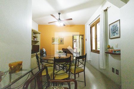 Sala 1 de casa para alugar com 4 quartos, 200m² em Auxiliadora, Porto Alegre