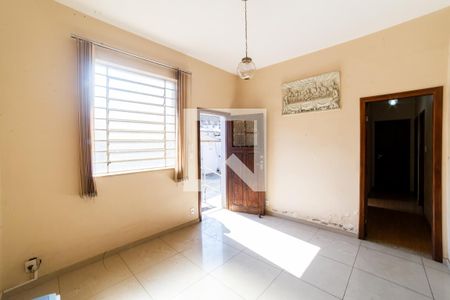 Copa de casa para alugar com 8 quartos, 883m² em Santa Tereza, Belo Horizonte