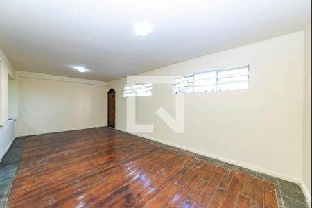 Sala 1 de casa para alugar com 5 quartos, 563m² em Calafate, Belo Horizonte