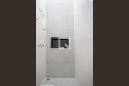 Banheiro da Suíte de casa à venda com 2 quartos, 100m² em Candelária, Belo Horizonte