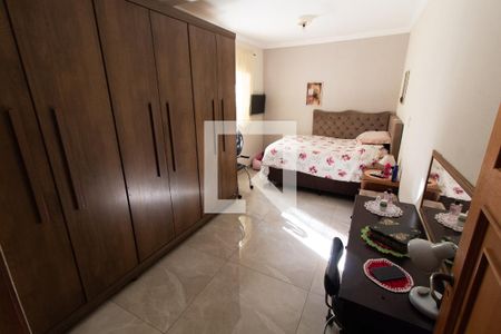 Quarto 1 de casa à venda com 3 quartos, 400m² em Vila Nova Teixeira, Campinas