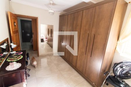 Quarto 1 de casa à venda com 3 quartos, 400m² em Vila Nova Teixeira, Campinas