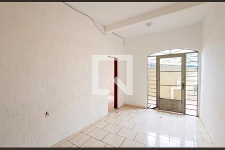 Sala 2 de casa à venda com 3 quartos, 250m² em Santa Cruz, Belo Horizonte