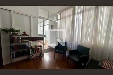Sala de casa à venda com 5 quartos, 246m² em Barroca, Belo Horizonte